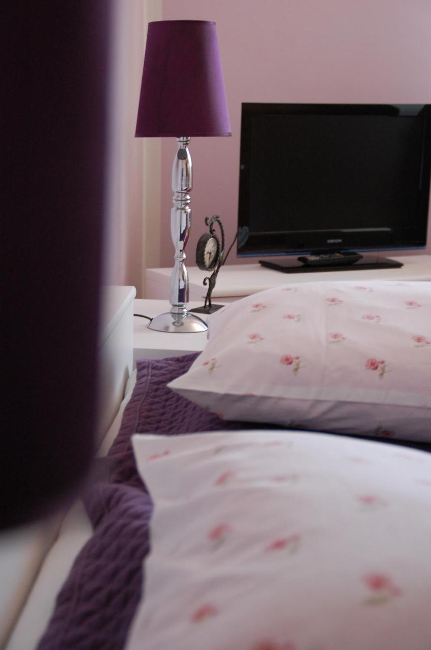 Koral Bed & Breakfast Koszalin Exterior photo