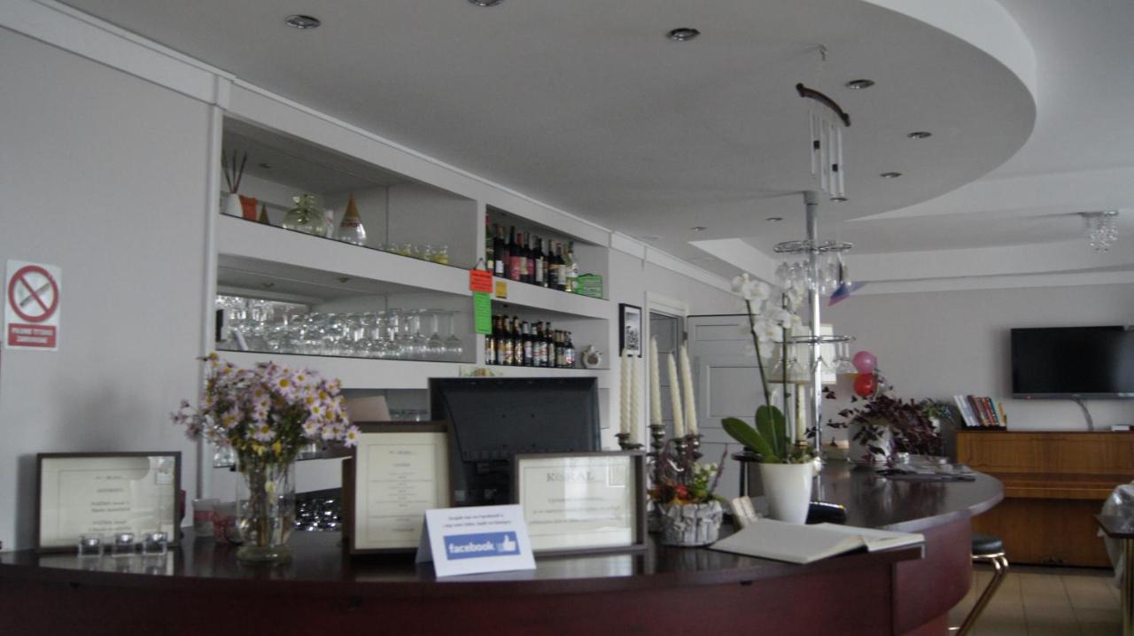 Koral Bed & Breakfast Koszalin Exterior photo